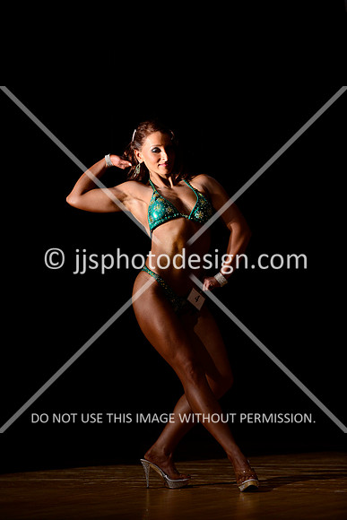 102514_Fig_Nov_Short-155