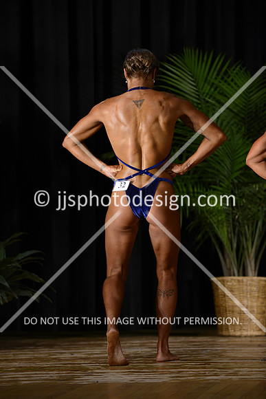 102514_Wom_Nov-37
