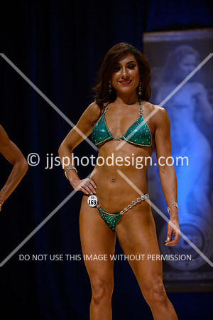 041815_Bik_Nov_B-24