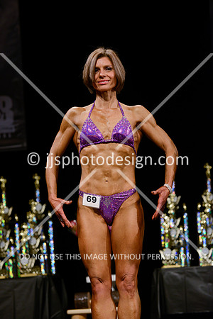 041214_Fig_Debut_Short-18