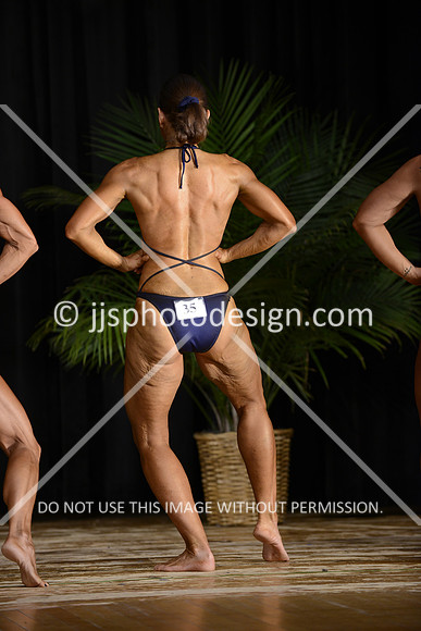 102514_Wom_Nov-41