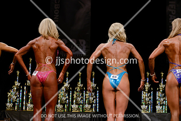 041214_Fig_Nov_Tall-203