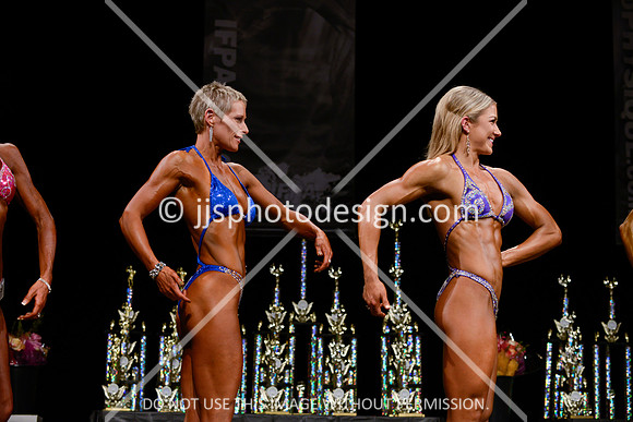 041214_Fig_Nov_Tall-175
