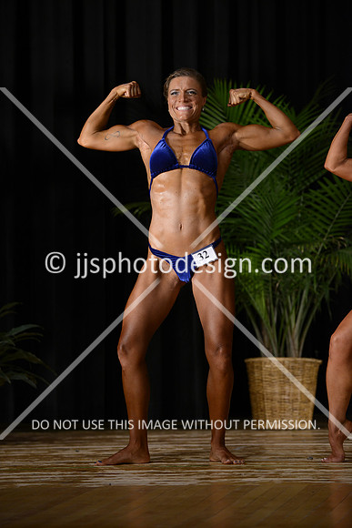 102514_Wom_Nov-14