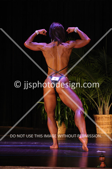 102916_WomNov-24