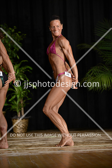 102514_Wom_Nov-29