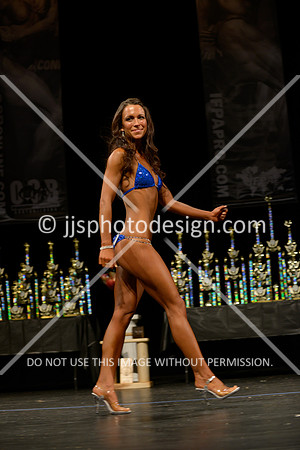 041214_Competitor_79-15