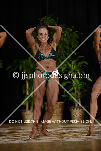 102514_Wom_Nov-62