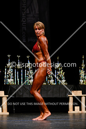 041214_Wom_Debut-15