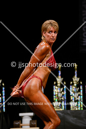 041214_Wom_Debut-25